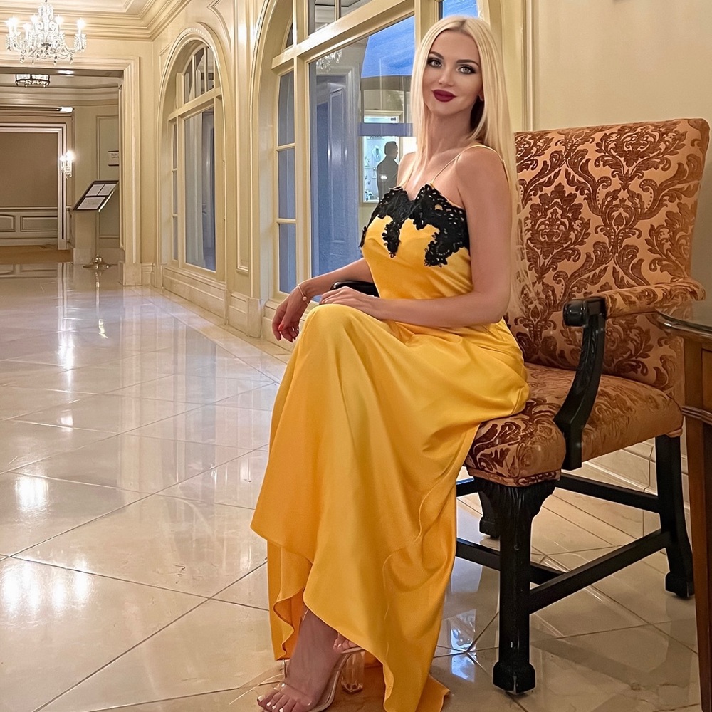 Very beautiful and elegant silk designers dresses